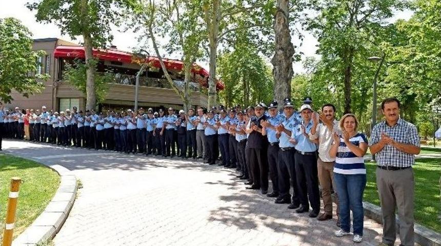 Başkan &Ccedil;akır B&uuml;y&uuml;kşehir &Ccedil;alışanlarına Teşekk&uuml;r Etti