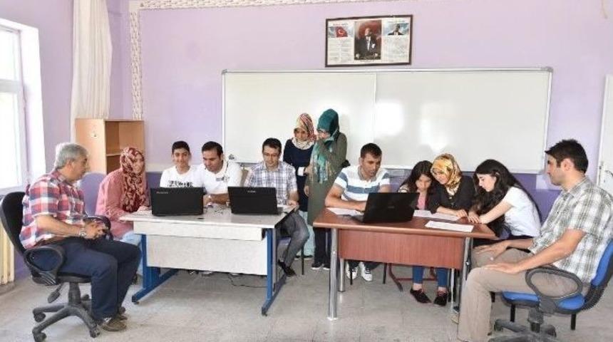 Ahlat&rsquo;ta Teog Tercih Danışmanlığı B&uuml;rosu Oluşturuldu