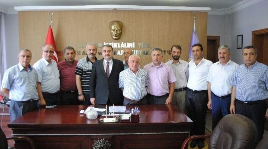 Amasya&rsquo;daki Esnaf Temsilcilerinden Darbe Girişimine Tepki