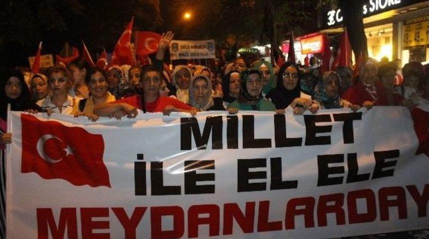 Kilis&rsquo;te &rsquo;demokrasi N&ouml;beti&rsquo; S&uuml;r&uuml;yor