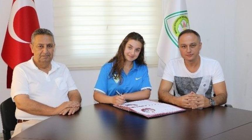 Pelin Beyd&uuml;z B&uuml;y&uuml;kşehir Belediyespor&rsquo;da