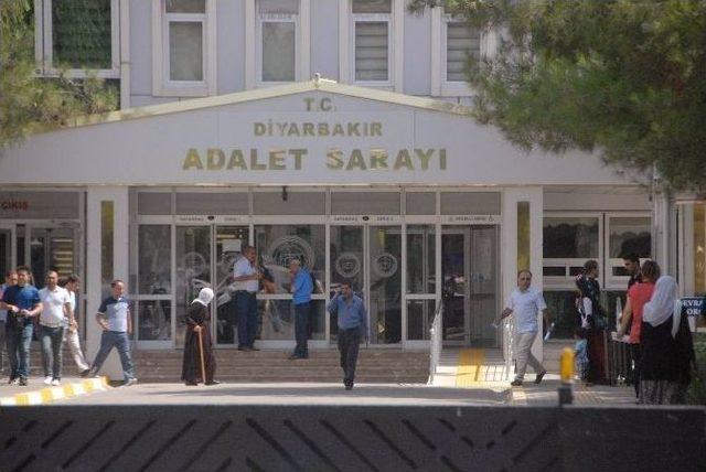 Fetö/pdy Operasyonunda Gözaltına Alınanlar Adliyeye Çıkarıldı