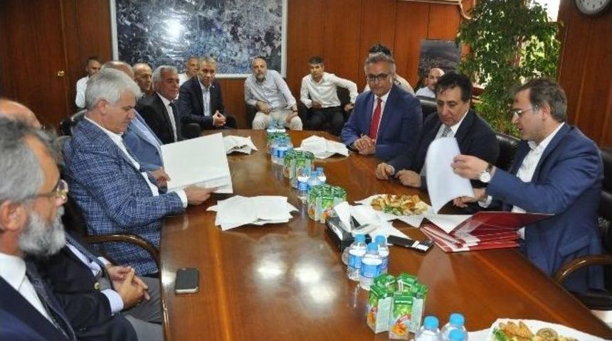 Vali Küçük, "her Zaman İnegöl’ü Destekleyeceğiz"