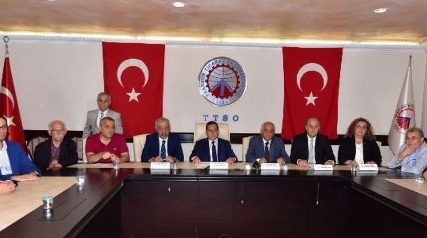 Trabzon&rsquo;daki Oda Ve Borsa Başkanlarından "darbeye Hayır" Bildirisi