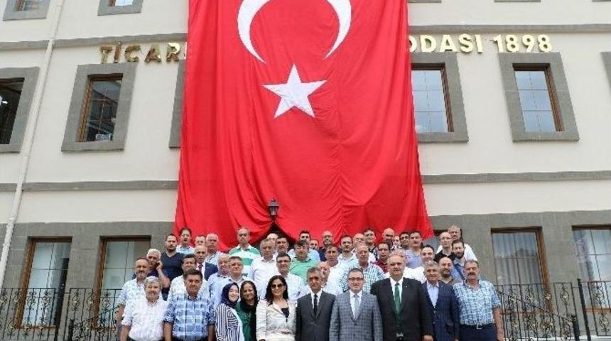 Giresun’da Stk’lardan "darbeye Hayır" Bildirisi