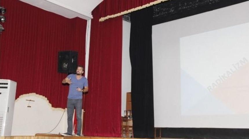 Fo&ccedil;alılar, Ter&ouml;re Karşı Bilgilendirildi