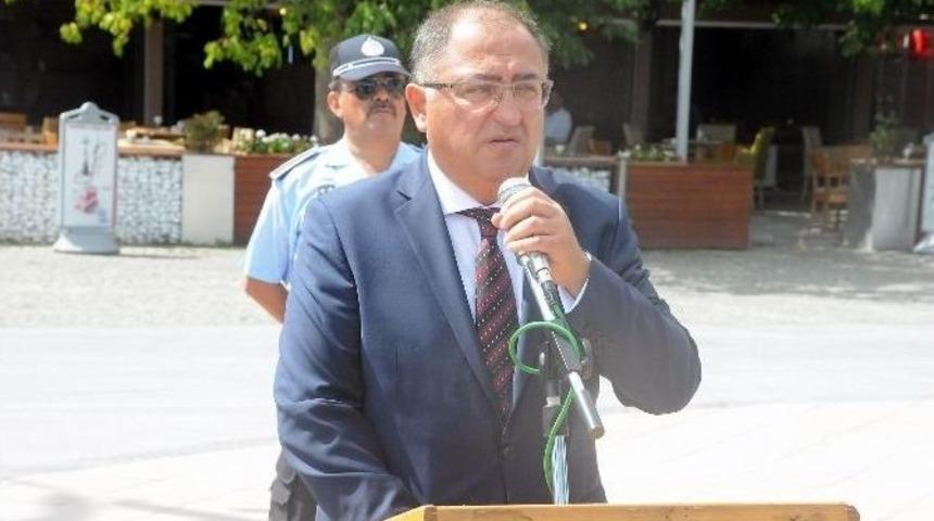 Yalova&rsquo;nın Kurtuluşu Sade Bir T&ouml;renle Kutlandı