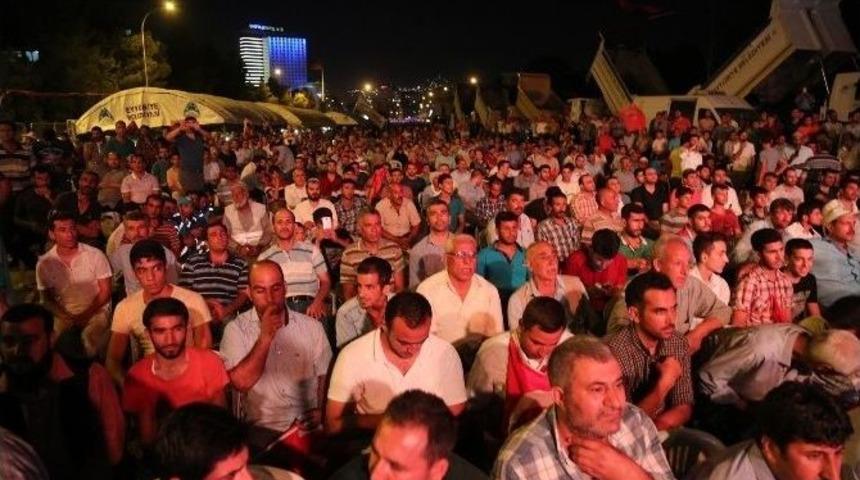 Eyy&uuml;biye Belediyesinden Milli İrade Platformu