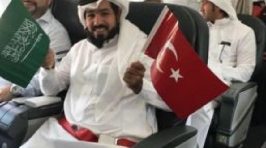 T&uuml;rkiye&rsquo;ye Ve Recep Tayyip Erdoğan&rsquo;a Destek İ&ccedil;in Geliyorlar