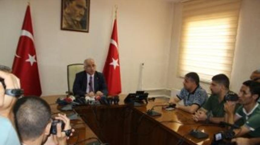 Şanlıurfa Valisi G&uuml;ng&ouml;r Azim Tuna: &ldquo;bunların G&ouml;z&uuml;n&uuml;n Yaşına Bakmamalıyız&rdquo;