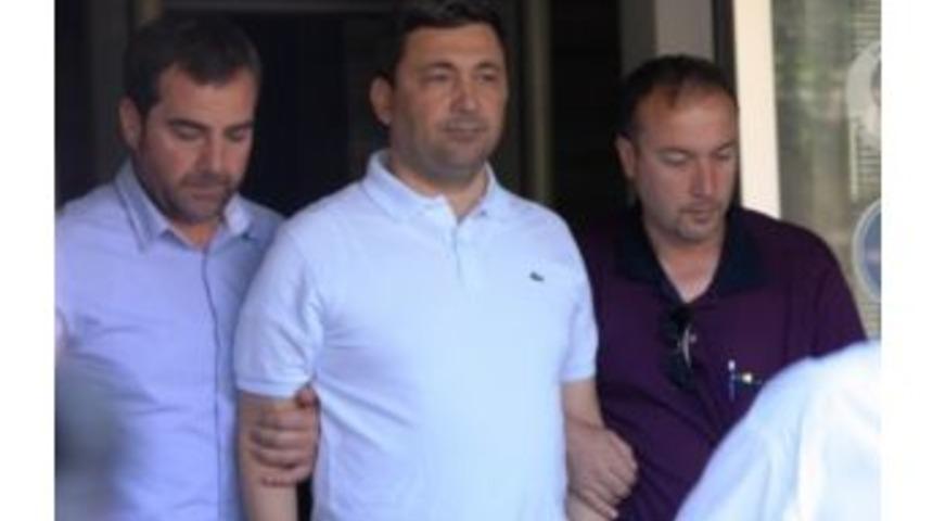 G&ouml;zaltına Alınan Tuğamiral Adliyeye Sevk Edildi