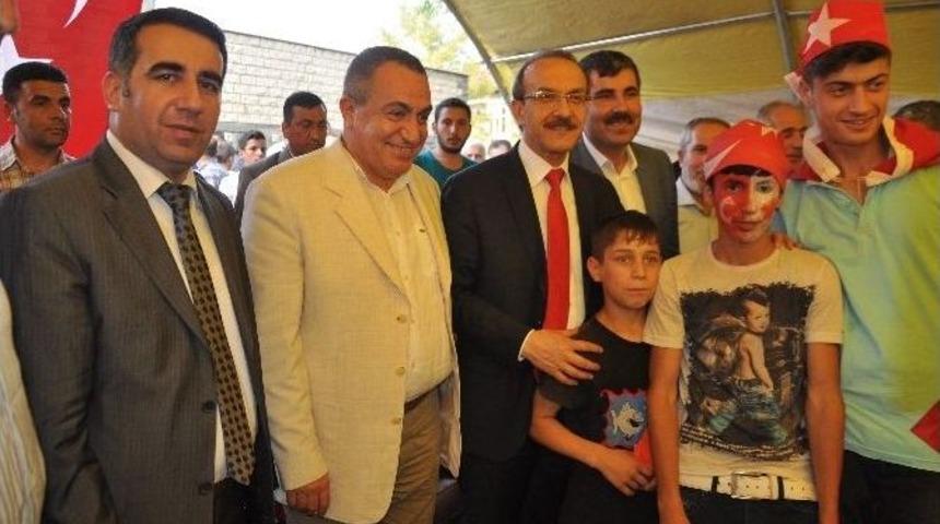 Vali Yavuz Şehitlerin Taziyelerini Kabul Etti