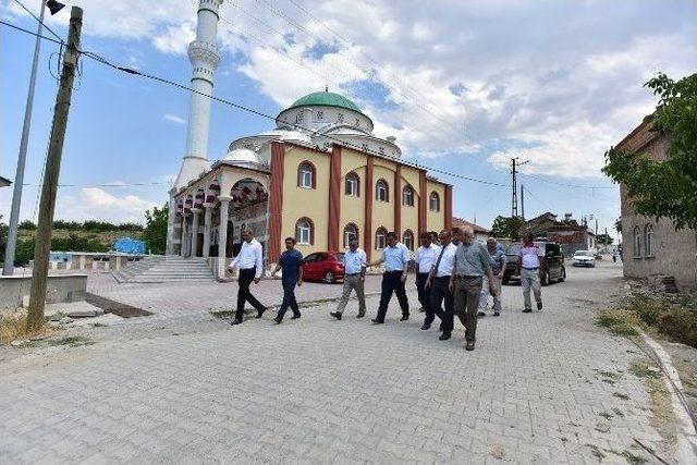 Gürkan, Yarımcahan Mahallesinde Asfalt Çalışmalarını Yerinde İnceledi