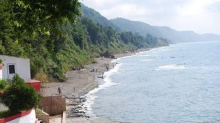 Alaplı&rsquo;da Plaj Temiz &Ccedil;ıktı