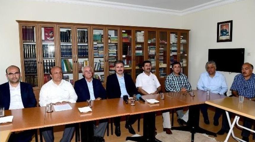 Başkan &Ccedil;akır Alevi Dernek Başkanlarını Ziyaret Etti