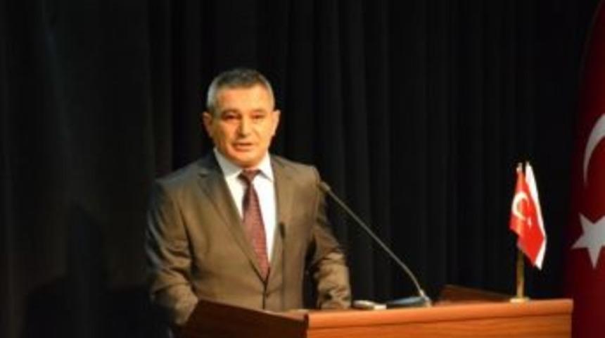 &Ccedil;om&uuml; Rekt&ouml;r&uuml; Acer: &ldquo;y&ouml;k&rsquo;&uuml;n Dekanlarla İlgili Kararı, Doğru Bir Yaklaşım&rdquo;