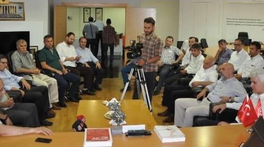 Ak Parti Ekonomik İşlerden Sorumlu Başkan Yardımcısı Ve Bursa Milletvekili H&uuml;seyin Şahin;