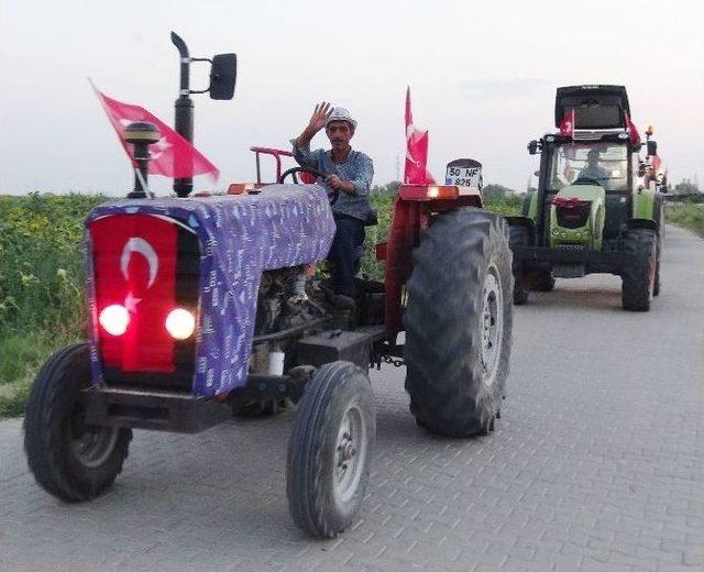 Aksaray’da Traktörler Şehre İndi