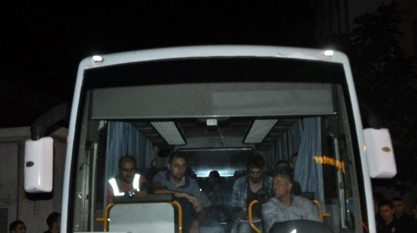 Gebze&rsquo;de 15 Hakim Ve Savcı Tutuklandı