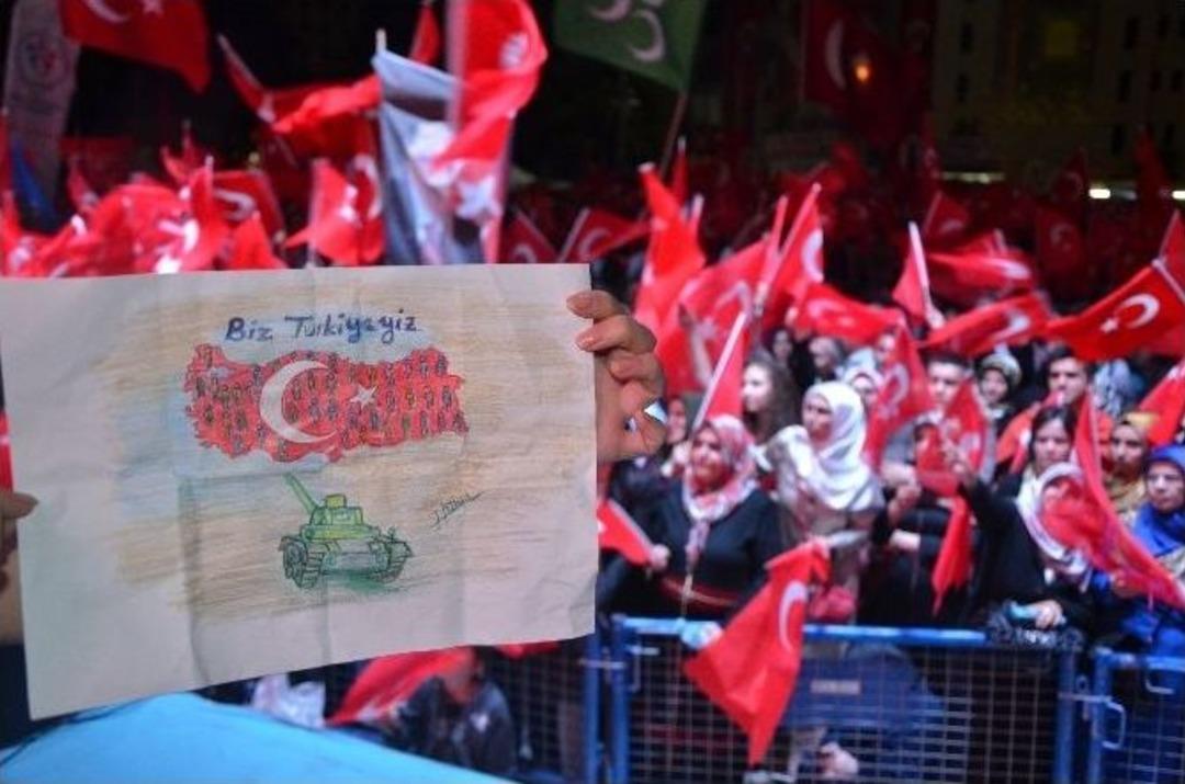 Eskişehir Demokrasi N&ouml;betinin 5. Gecesinde