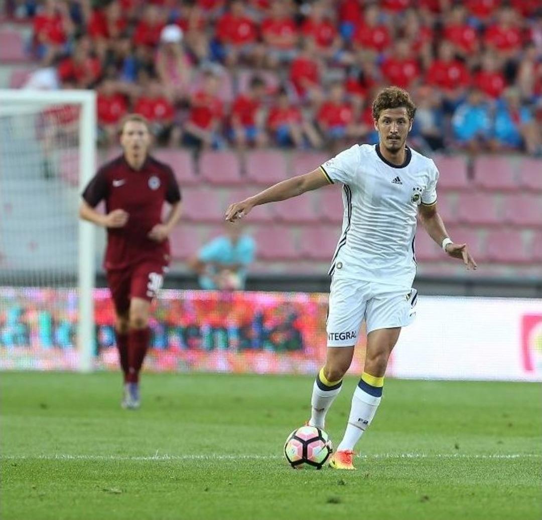 Fenerbah&ccedil;e, Sparta Prag İle 0-0 Berabere Kaldı.