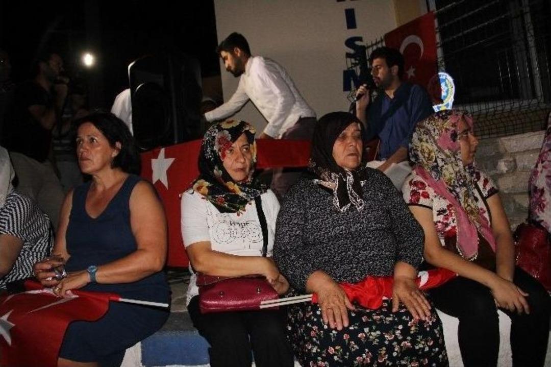 Emniyet M&uuml;d&uuml;rl&uuml;ğ&uuml; &Ouml;n&uuml;nde Mevlit Okutulup Lokma Dağıtıldı