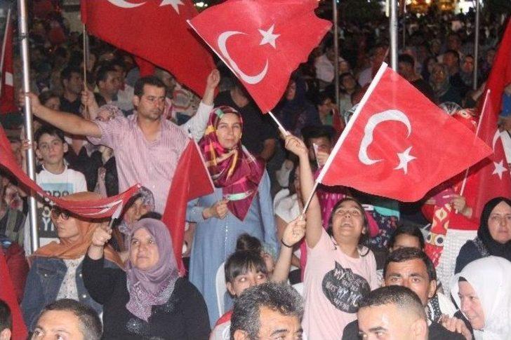 Gençlerden Fetö’ye ‘maklube’ Göndermesi G4