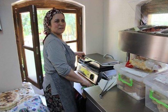 Bazlama Ve Yufka Restoranların Olmazsa Olmazı Oldu