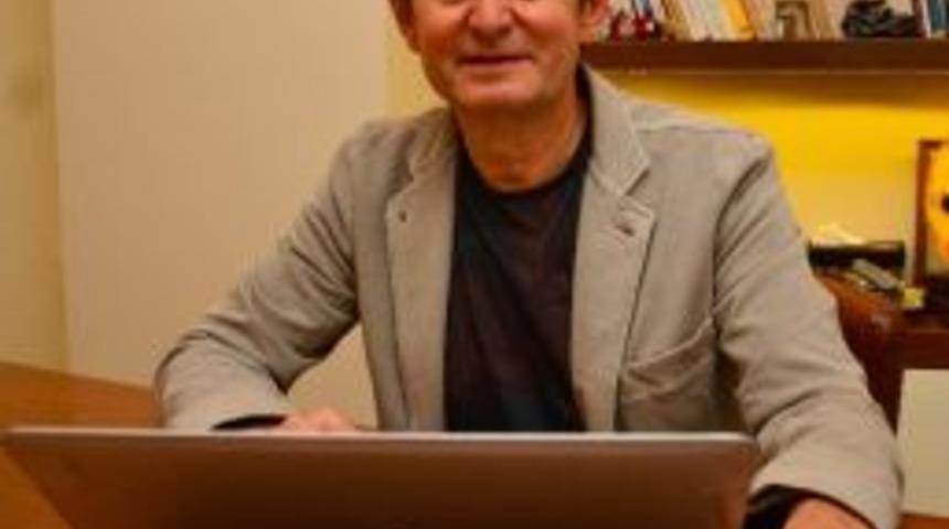 Bilgisayar Bağımlılığı, Gen&ccedil;liği Sanal D&uuml;nyaya Hapsediyor