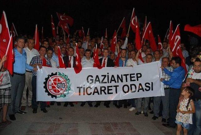 Gto, Demokrasi Nöbetine Katıldı