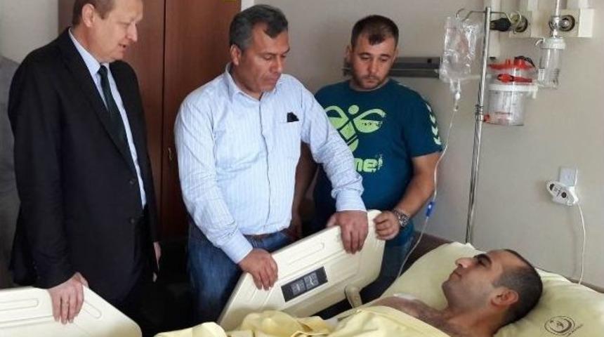 Trabzon&rsquo;un Ma&ccedil;ka İl&ccedil;esindeki Ter&ouml;r Saldırısında Yaralananlara Vali Yavuz&rsquo;dan Ziyaret