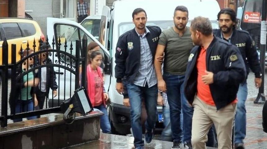 Rize&rsquo;de Fet&ouml; Darbe Girişimi Kapsamında G&ouml;zaltına Alınan Karı Koca Savcı Hakimler Adliyeye Sevk Edildi