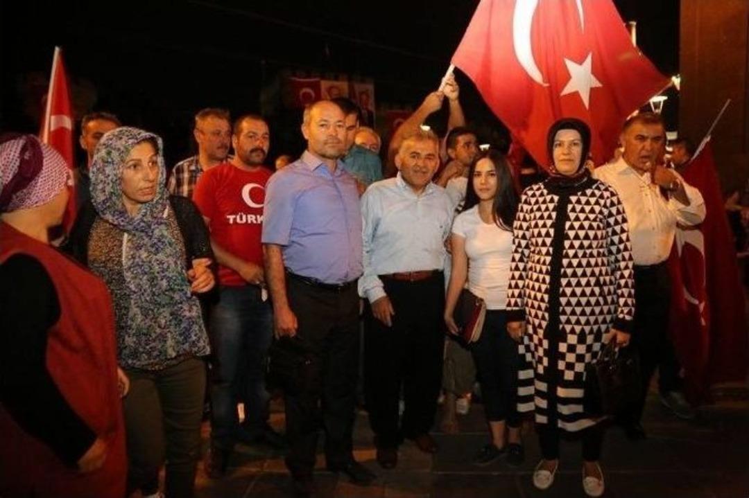 &ldquo;milli İrade Gelişen Ekonomiye De Sahip &Ccedil;ıkmıştır&rdquo;