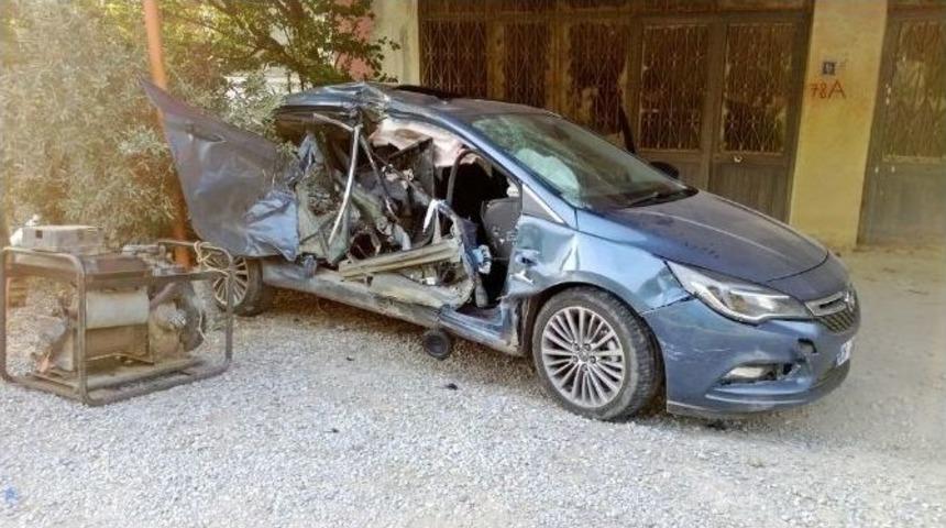 Bozyazı&rsquo;da Trafik Kazası: 3 Yaralı