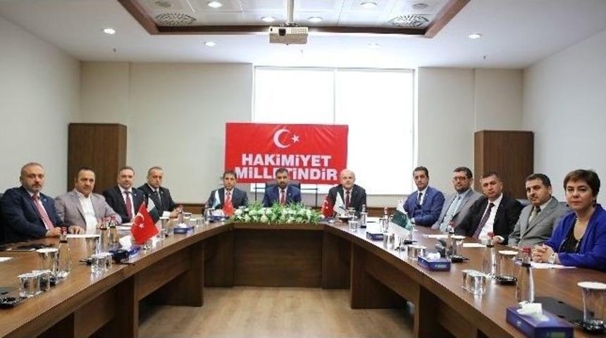 Kocaeli’de Meslek Odalarından Darbe Girişimine Sert Açıklama: