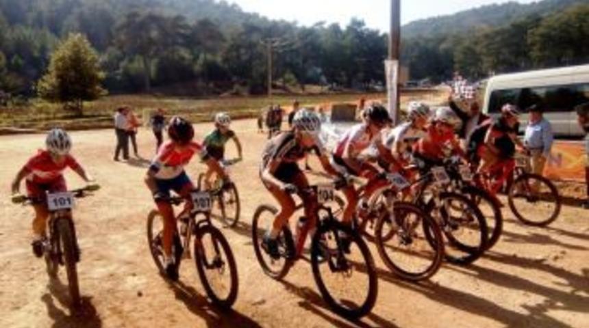 Dağ Bisiklet T&uuml;rkiye Şampiyonası Altınova&rsquo;da Yapılacak