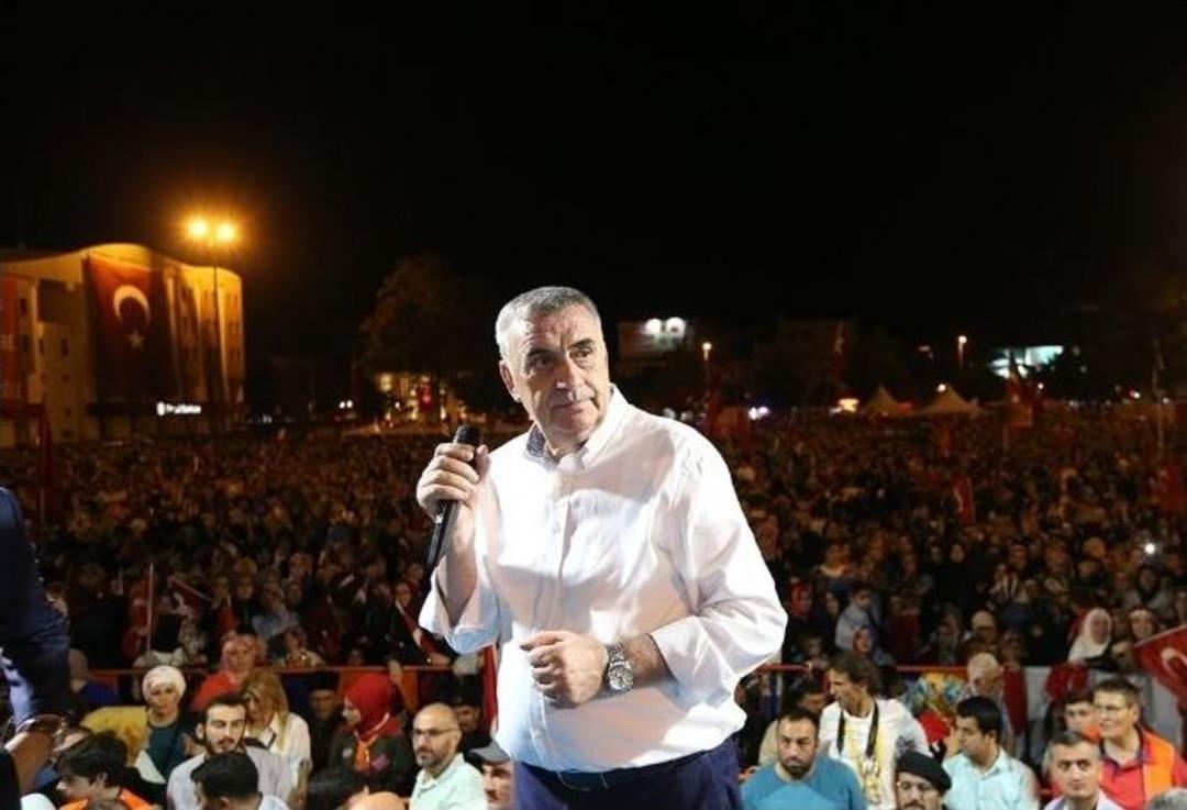 Başkan Zeki To&ccedil;oğlu: &ldquo;kent Meydanını Da Bombalamayı D&uuml;ş&uuml;nm&uuml;şler&rdquo;