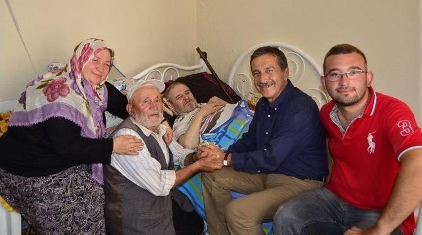 Başkan Ataç, Hasta Ziyaretlerinde