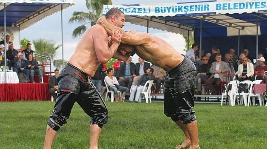 B&uuml;y&uuml;kşehirli Pehlivanlar Kırkpınar&rsquo;a Gitti