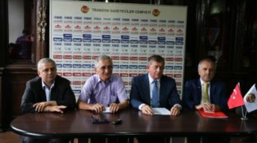 Fet&ouml; Darbe Girişimine Trabzon&rsquo;daki Siyasi Parti İl Başkanlarından Ortak Tepki