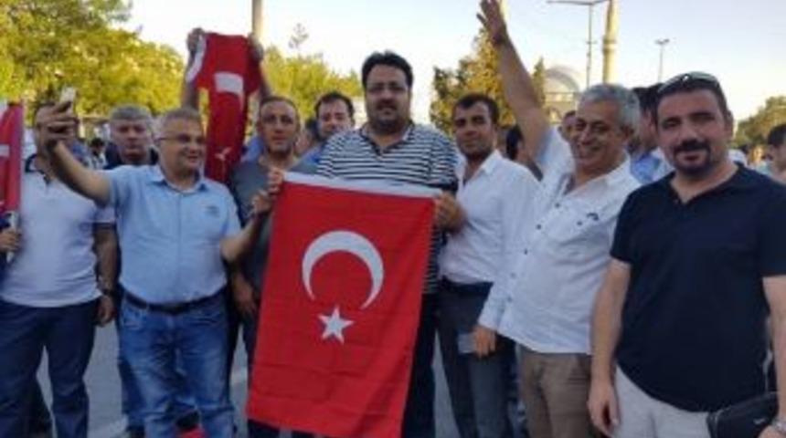 "paralelci &Ccedil;ete Devletimizi B&ouml;lemez"