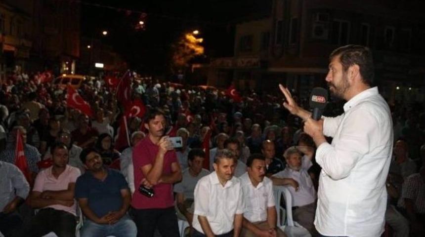 Sındırgı&rsquo;da Demokrasi N&ouml;betleri S&uuml;r&uuml;yor