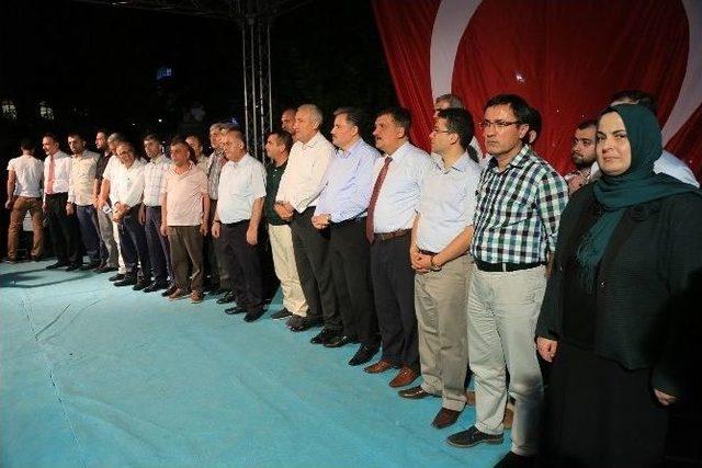 Malatya’nın Demokrasi Nöbeti Sürüyor