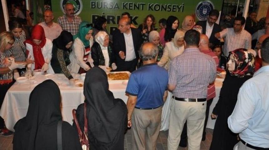 Kent Konseyi Birlik Ve Beraberlik Sofrası Kurdu
