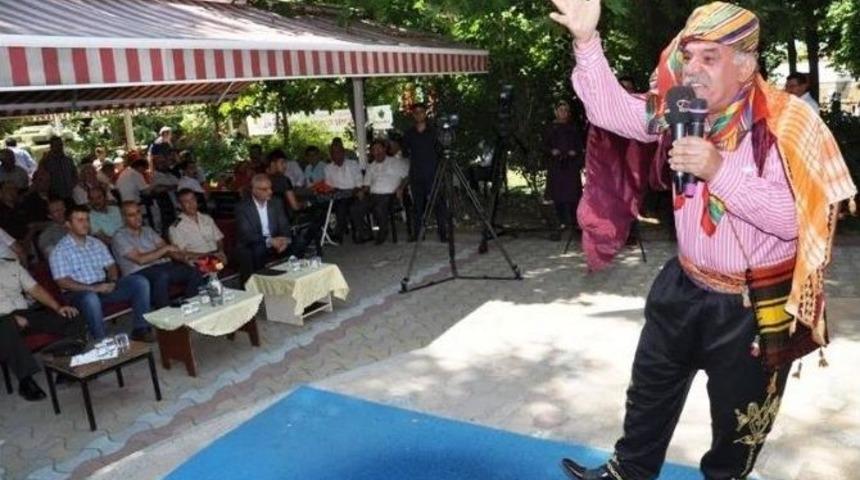 Orhaneli Karag&ouml;z Şenilikleri&rsquo;nde Şehitler İ&ccedil;in Mevlit Okundu