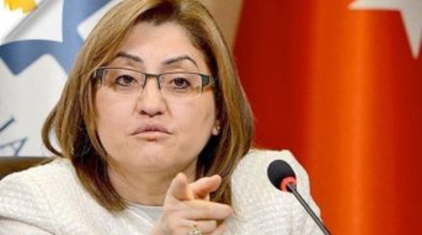 Fatma Şahin Darbe Gecesi G&ouml;zaltına Alınmaktan Son Anda Kurtuldu