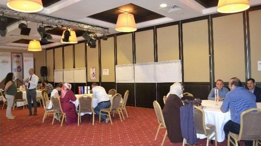 Kadına Y&ouml;nelik Şiddetle M&uuml;cadele İl Eylem Planı &Ccedil;alıştayı Devam Ediyor