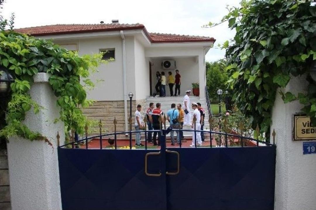 Tuğamiral Doğan&rsquo;ın Makamında Ve Konutunda Arama