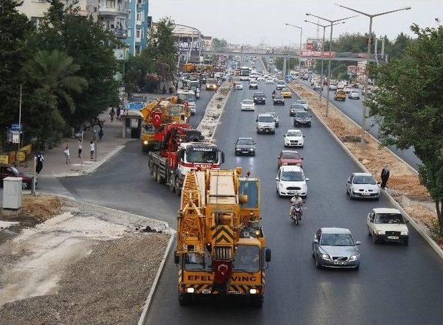 Antalya’da Darbe Girişimine Vinçli Protesto