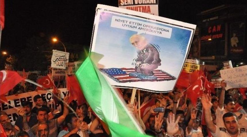 Vali Yavuz, Demokrasi N&ouml;betine Katıldı